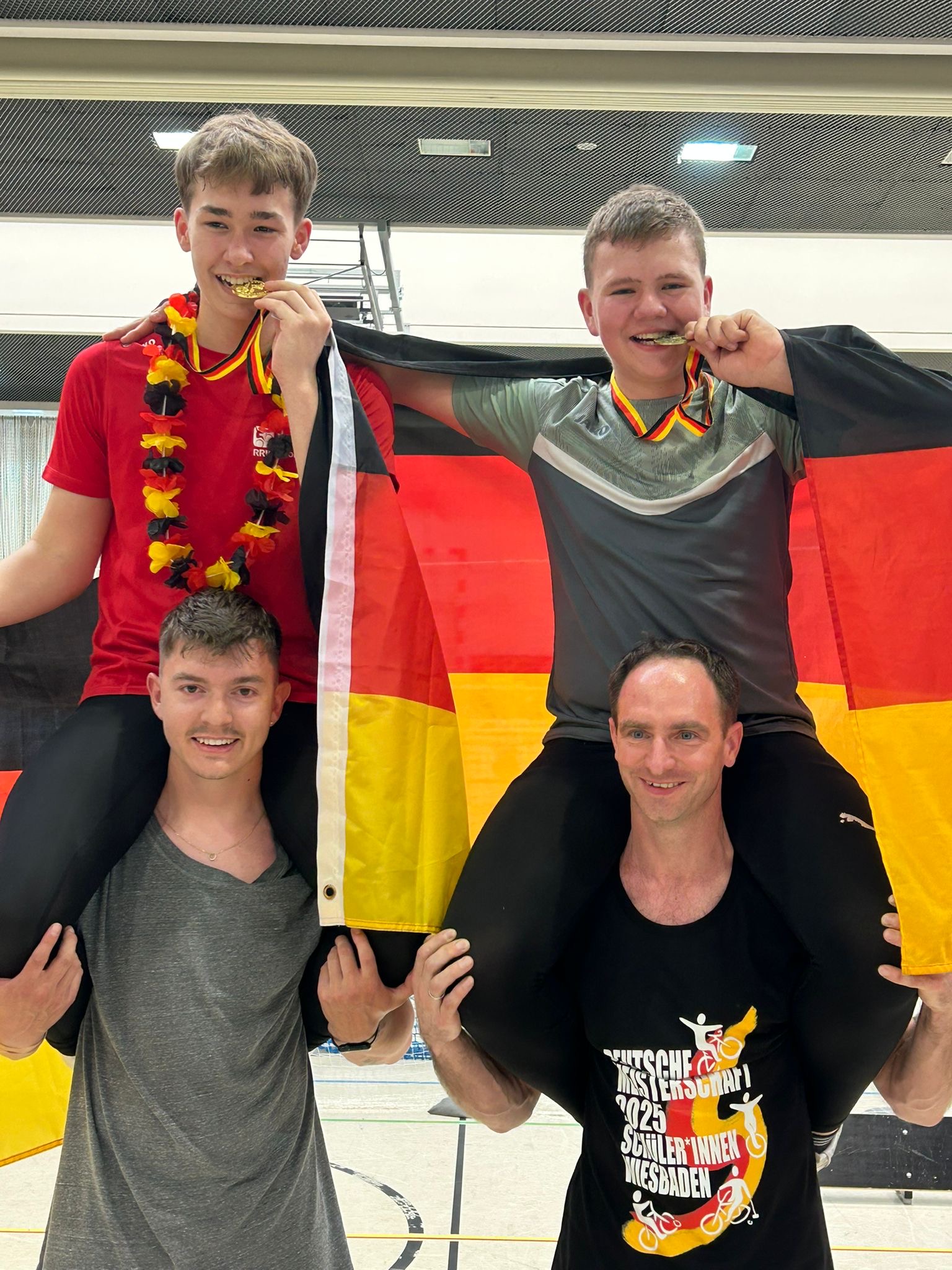 e49599f8-5c6e-40af-94ab-5446ff93d4f1